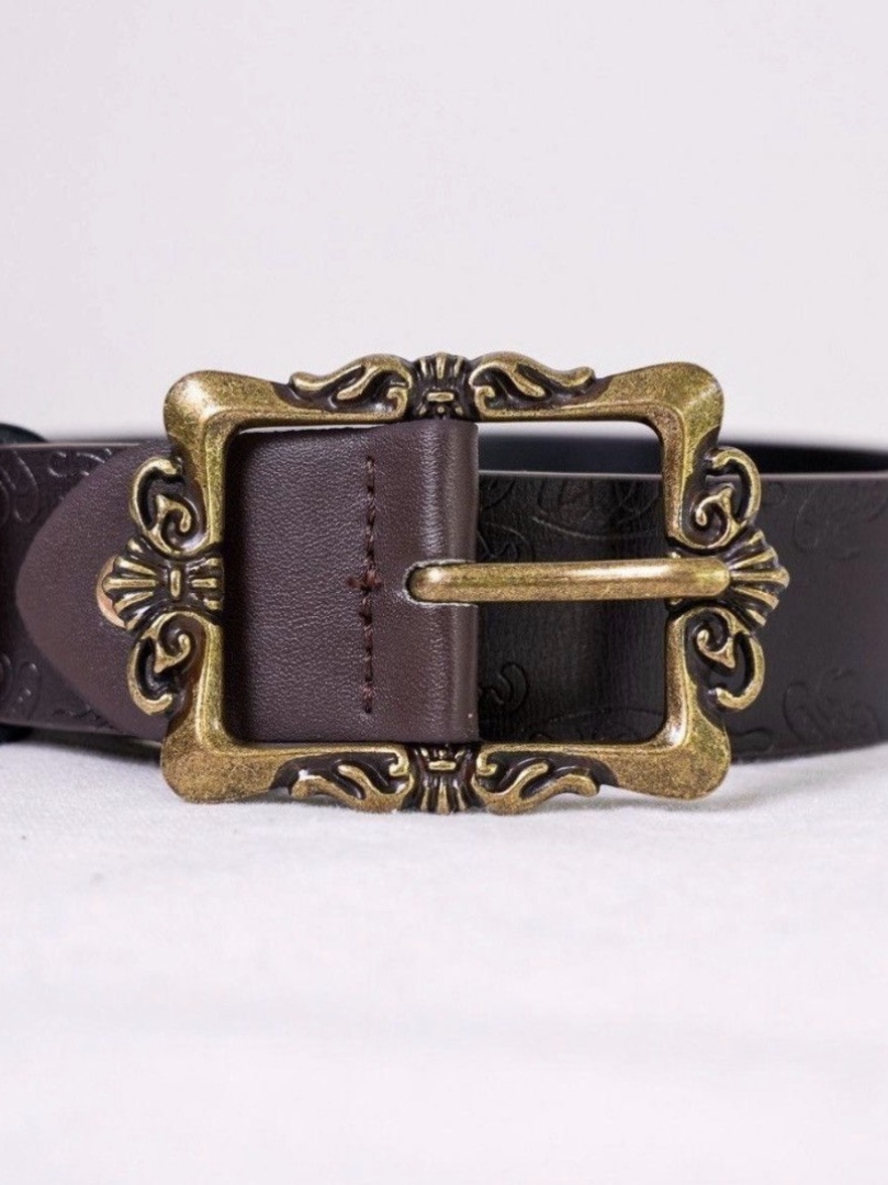 Classic Brown Leather Belt with Antique Brass Buckle vintage